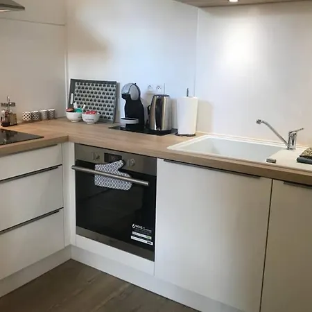 Apartment Le 35 - Charme, Parking & Proche