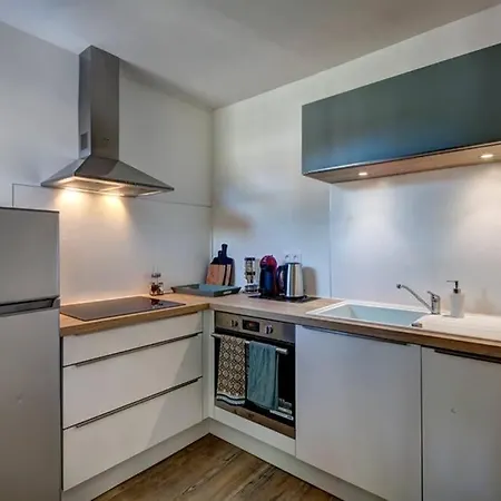 Le 35 - Charme, Parking & Proche Apartment Annecy